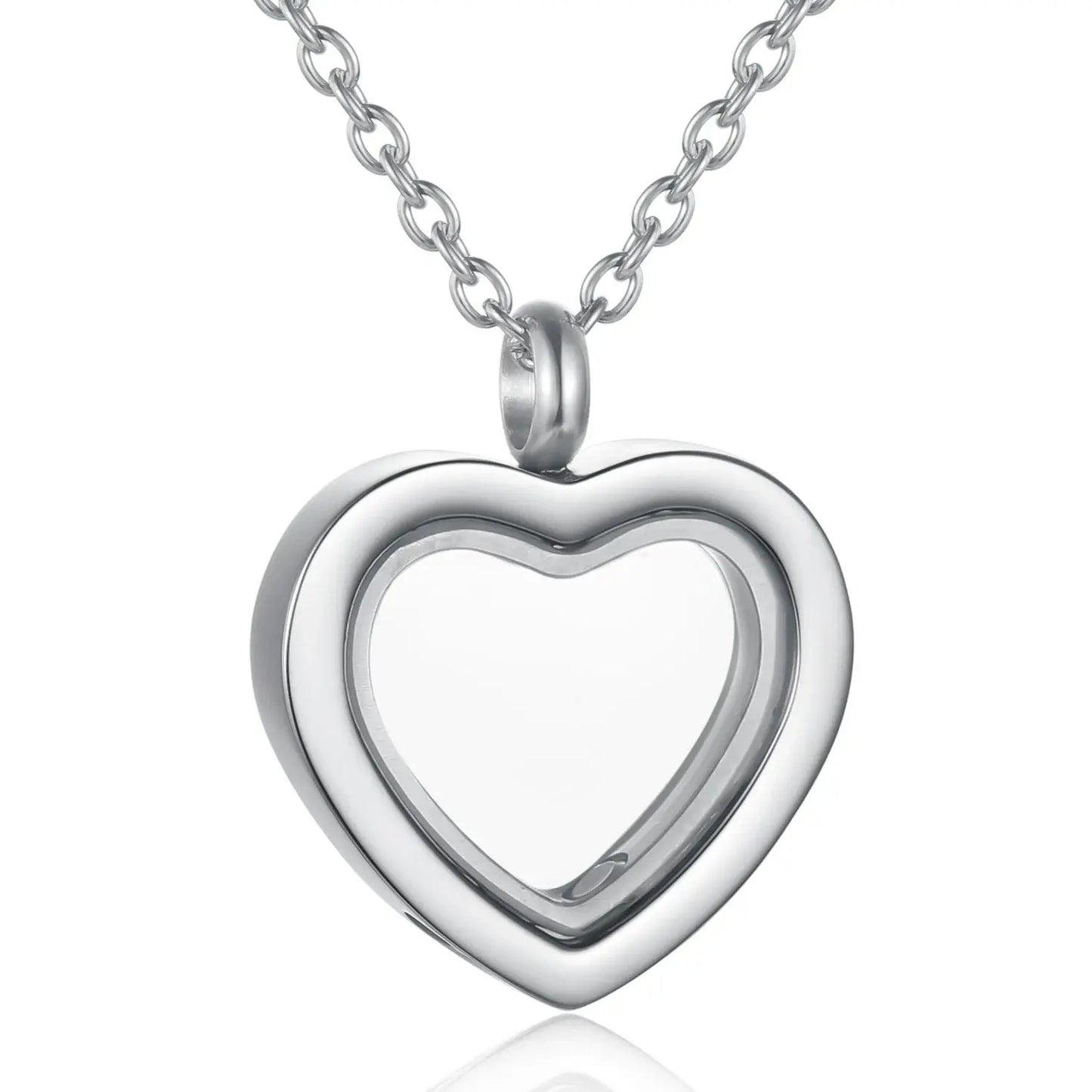 Pendentif cœur en acier inoxydable couleur argent avec fond blanc