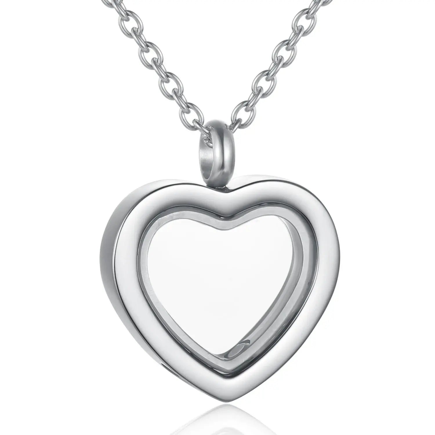 Pendentif cœur en acier inoxydable couleur argent avec fond blanc 